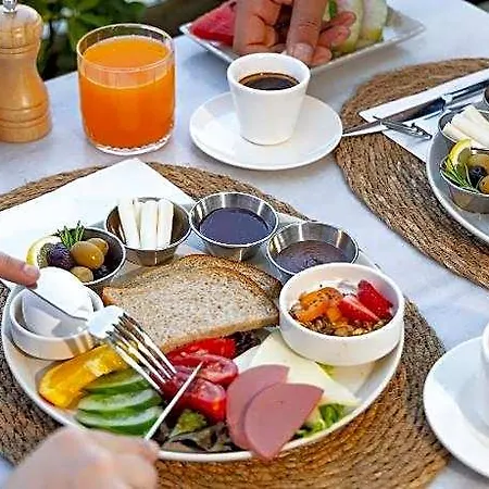Meshk Airport 3* איסטמבול